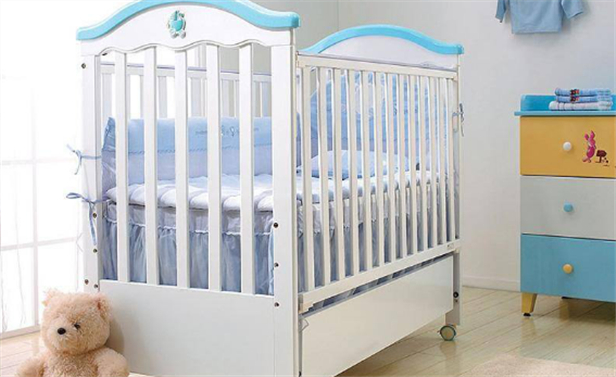 Do You Know the Difference of Crib, Playpen and Play Yard?